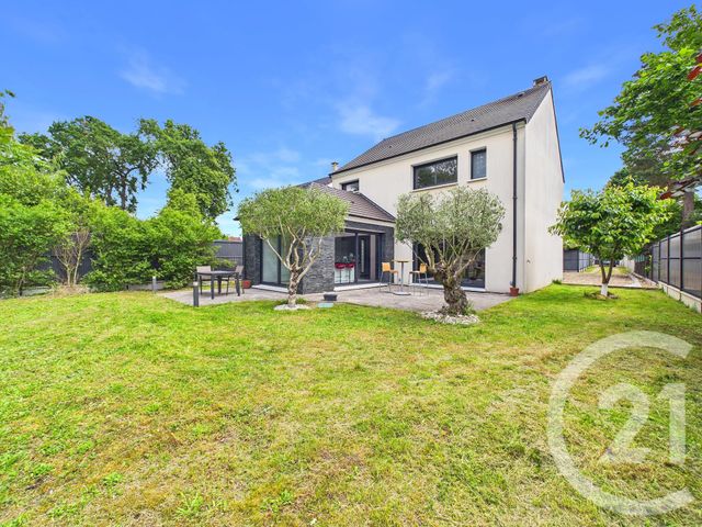 Maison &agrave; vendre - 6 pi&egrave;ces - 161,02 m2 - Ste Genevieve Des Bois - 91 - ILE-DE-FRANCE