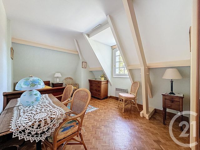 Maison à vendre - 7 pièces - 196,92 m2 - Ste Genevieve Des Bois - 91 - ILE-DE-FRANCE