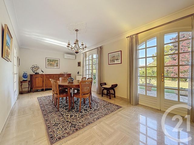 Maison à vendre - 7 pièces - 196,92 m2 - Ste Genevieve Des Bois - 91 - ILE-DE-FRANCE