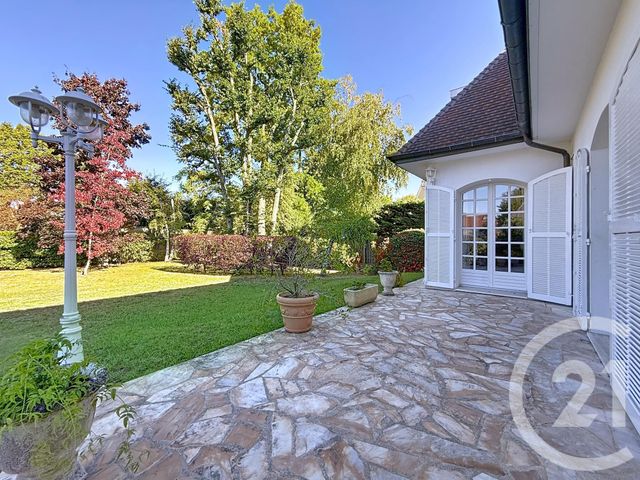 Maison à vendre - 7 pièces - 196,92 m2 - Ste Genevieve Des Bois - 91 - ILE-DE-FRANCE