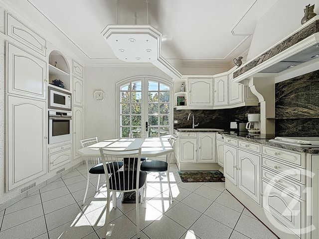 Maison à vendre - 7 pièces - 196,92 m2 - Ste Genevieve Des Bois - 91 - ILE-DE-FRANCE