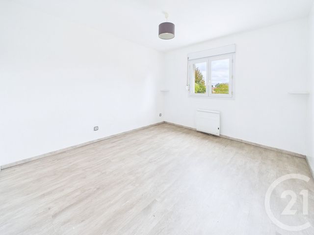 Appartement F3 &agrave; vendre - 4 pi&egrave;ces - 81,90 m2 - Ste Genevieve Des Bois - 91 - ILE-DE-FRANCE