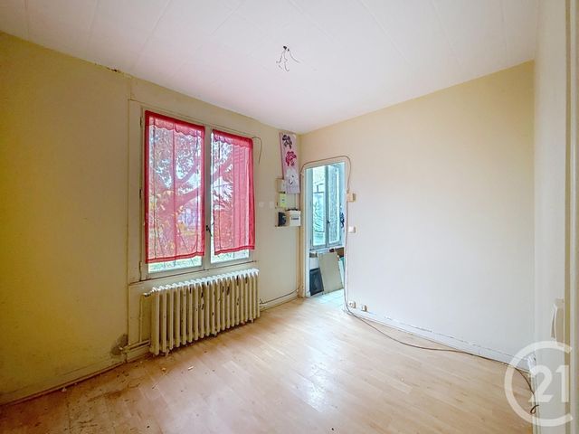 Maison à vendre - 3 pièces - 37,98 m2 - Ste Genevieve Des Bois - 91 - ILE-DE-FRANCE