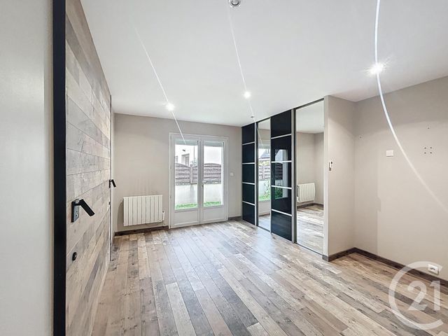 Maison à vendre - 7 pièces - 122,46 m2 - Ste Genevieve Des Bois - 91 - ILE-DE-FRANCE