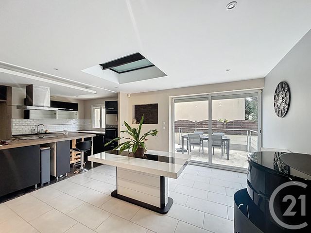 Maison à vendre - 7 pièces - 122,46 m2 - Ste Genevieve Des Bois - 91 - ILE-DE-FRANCE