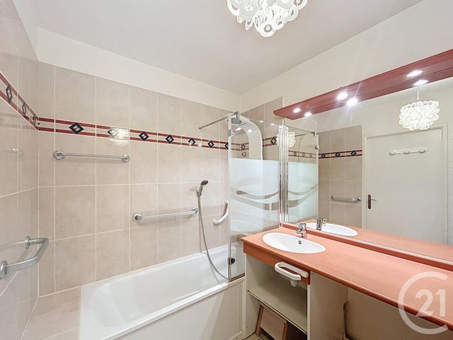 Appartement F3 &agrave; vendre - 3 pi&egrave;ces - 59,79 m2 - Ste Genevieve Des Bois - 91 - ILE-DE-FRANCE