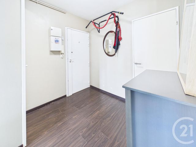 Appartement F3 &agrave; vendre - 3 pi&egrave;ces - 61,60 m2 - Ste Genevieve Des Bois - 91 - ILE-DE-FRANCE