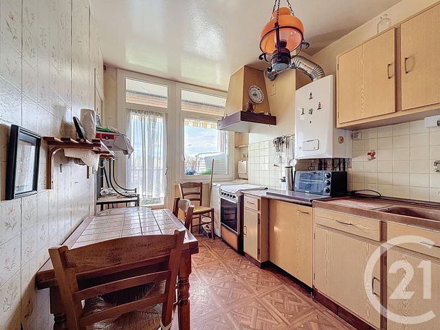 Appartement F4 &agrave; vendre - 4 pi&egrave;ces - 72,72 m2 - Ste Genevieve Des Bois - 91 - ILE-DE-FRANCE