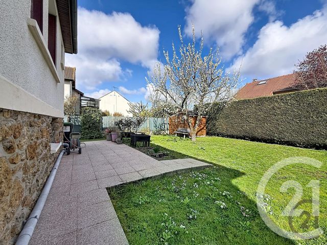 Maison &agrave; vendre - 4 pi&egrave;ces - 75 m2 - Ste Genevieve Des Bois - 91 - ILE-DE-FRANCE