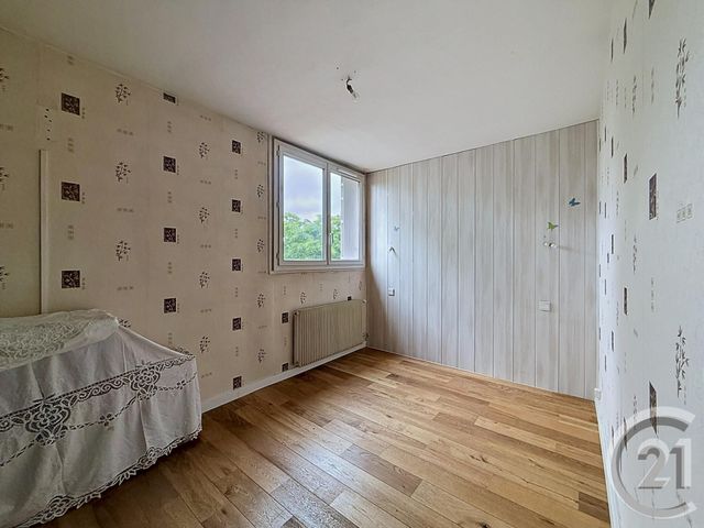 Appartement F4 &agrave; vendre - 4 pi&egrave;ces - 68,94 m2 - Ste Genevieve Des Bois - 91 - ILE-DE-FRANCE
