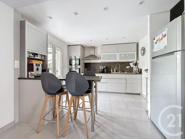 Maison &agrave; vendre - 6 pi&egrave;ces - 120,84 m2 - Ste Genevieve Des Bois - 91 - ILE-DE-FRANCE