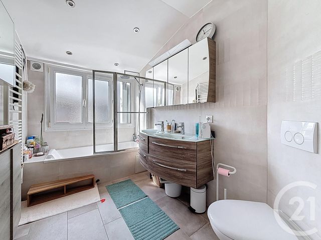 Maison &agrave; vendre - 6 pi&egrave;ces - 120,84 m2 - Ste Genevieve Des Bois - 91 - ILE-DE-FRANCE