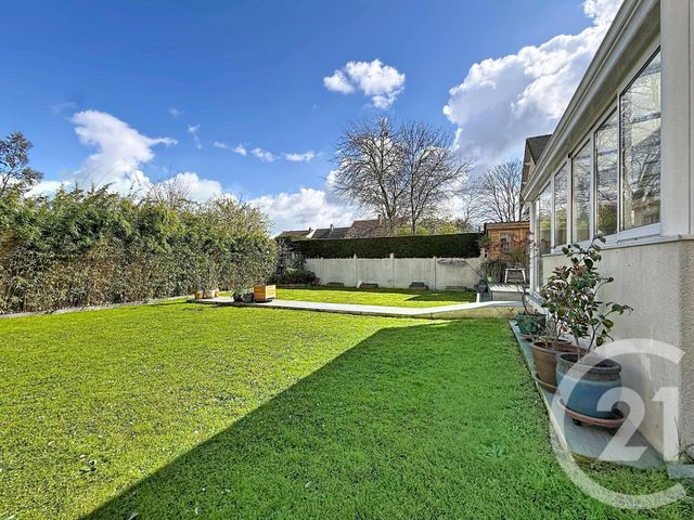 Maison &agrave; vendre - 6 pi&egrave;ces - 120,84 m2 - Ste Genevieve Des Bois - 91 - ILE-DE-FRANCE