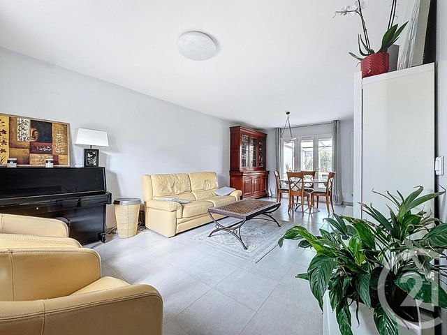 Maison &agrave; vendre - 6 pi&egrave;ces - 120,84 m2 - Ste Genevieve Des Bois - 91 - ILE-DE-FRANCE