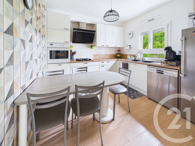 Maison &agrave; vendre - 6 pi&egrave;ces - 122 m2 - Ste Genevieve Des Bois - 91 - ILE-DE-FRANCE