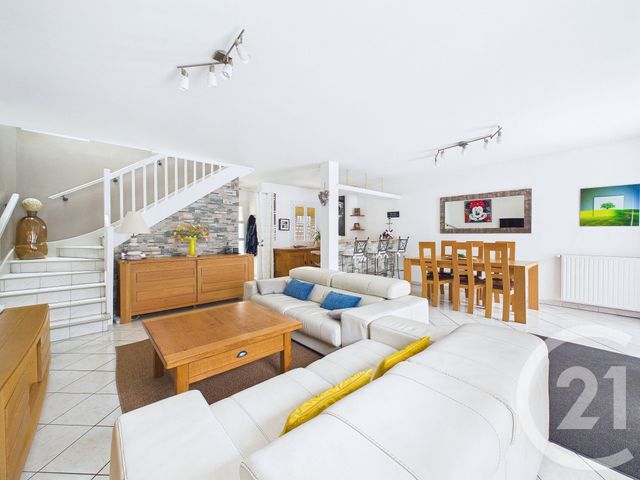 Maison &agrave; vendre - 6 pi&egrave;ces - 122 m2 - Ste Genevieve Des Bois - 91 - ILE-DE-FRANCE