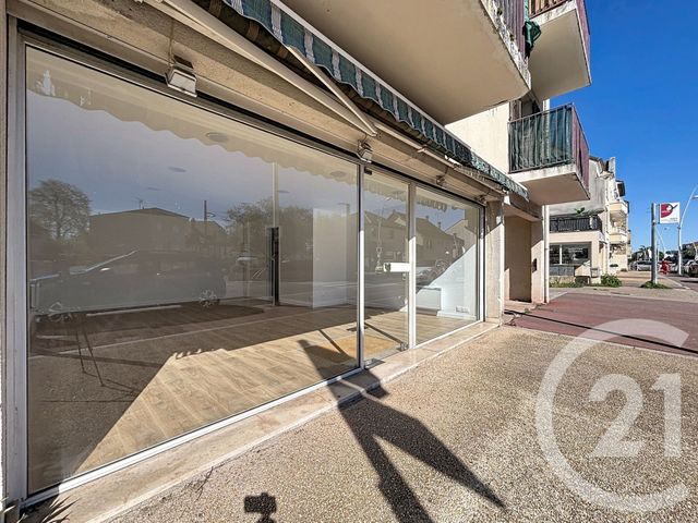 Local commercial à louer - 38.54 m2 - 91 - Essonne