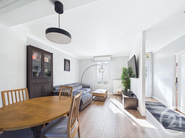 Maison &agrave; vendre - 6 pi&egrave;ces - 125,72 m2 - Ste Genevieve Des Bois - 91 - ILE-DE-FRANCE