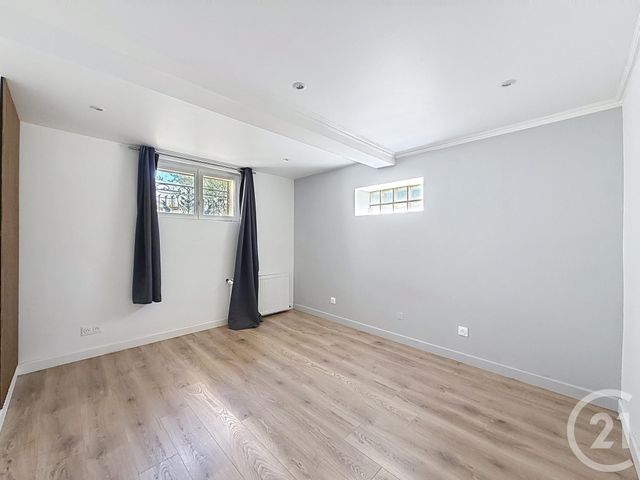 Maison &agrave; vendre - 6 pi&egrave;ces - 125,72 m2 - Ste Genevieve Des Bois - 91 - ILE-DE-FRANCE