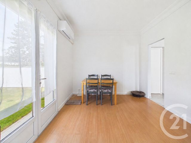 Maison &agrave; vendre - 2 pi&egrave;ces - 39 m2 - Ste Genevieve Des Bois - 91 - ILE-DE-FRANCE