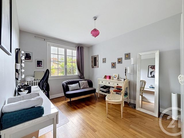 Maison &agrave; vendre - 9 pi&egrave;ces - 175,03 m2 - Ste Genevieve Des Bois - 91 - ILE-DE-FRANCE
