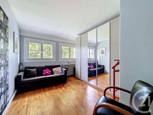 Maison &agrave; vendre - 9 pi&egrave;ces - 175,03 m2 - Ste Genevieve Des Bois - 91 - ILE-DE-FRANCE