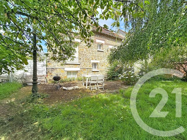 Maison &agrave; vendre - 8 pi&egrave;ces - 114,71 m2 - Ste Genevieve Des Bois - 91 - ILE-DE-FRANCE