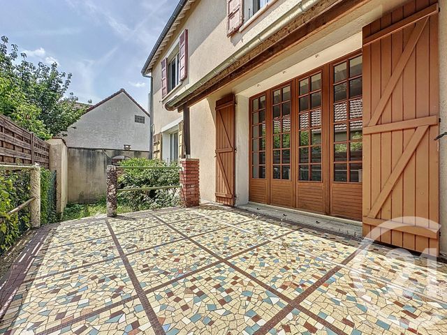 Maison &agrave; vendre - 6 pi&egrave;ces - 155,58 m2 - Ste Genevieve Des Bois - 91 - ILE-DE-FRANCE