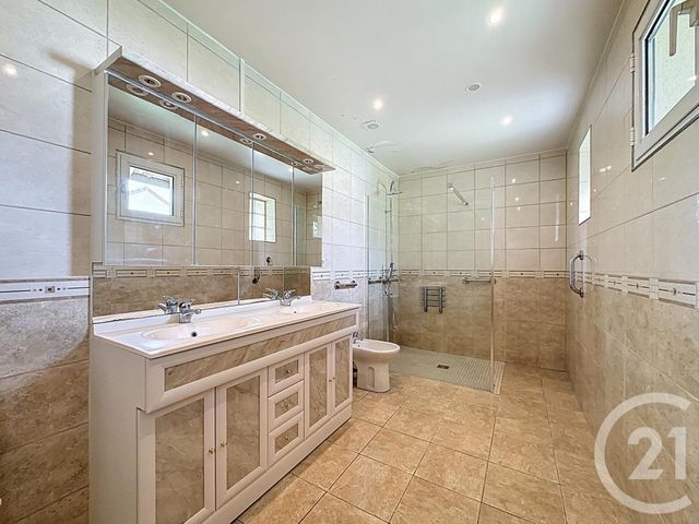 Maison &agrave; vendre - 6 pi&egrave;ces - 155,58 m2 - Ste Genevieve Des Bois - 91 - ILE-DE-FRANCE