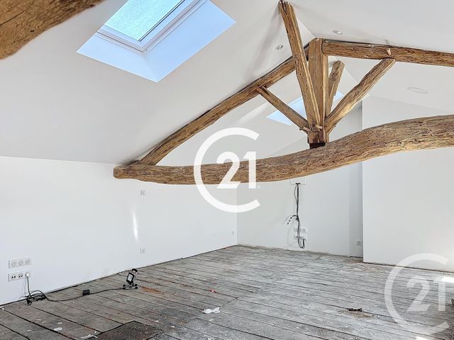 Maison à vendre - 4 pièces - 196 m2 - Louzac St Andre - 16 - POITOU-CHARENTES