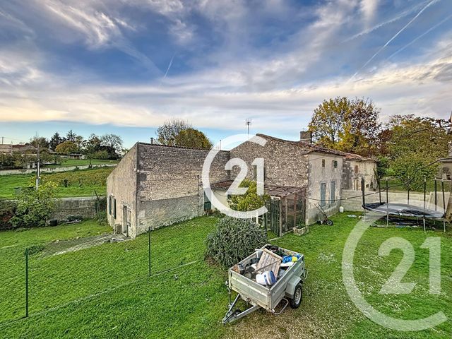 Maison &agrave; vendre - 5 pi&egrave;ces - 100 m2 - Salles D Angles - 16 - POITOU-CHARENTES