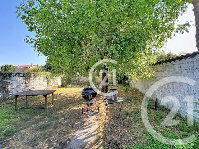 Maison &agrave; vendre - 5 pi&egrave;ces - 115 m2 - Cognac - 16 - POITOU-CHARENTES