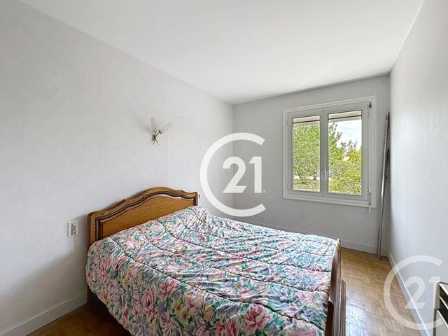 Maison à vendre - 5 pièces - 85,20 m2 - Chateaubernard - 16 - POITOU-CHARENTES