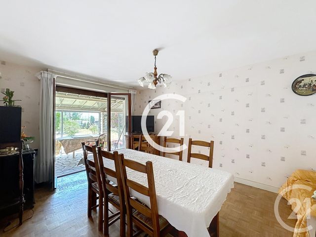 Maison à vendre - 5 pièces - 85,20 m2 - Chateaubernard - 16 - POITOU-CHARENTES