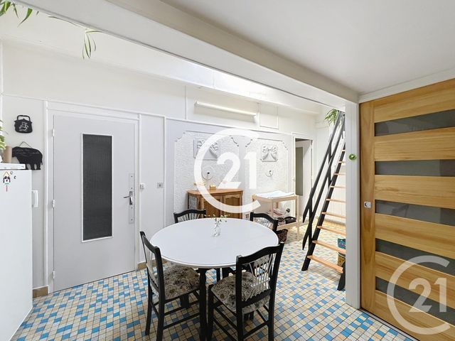 Maison &agrave; vendre - 5 pi&egrave;ces - 163 m2 - Perignac - 17 - POITOU-CHARENTES