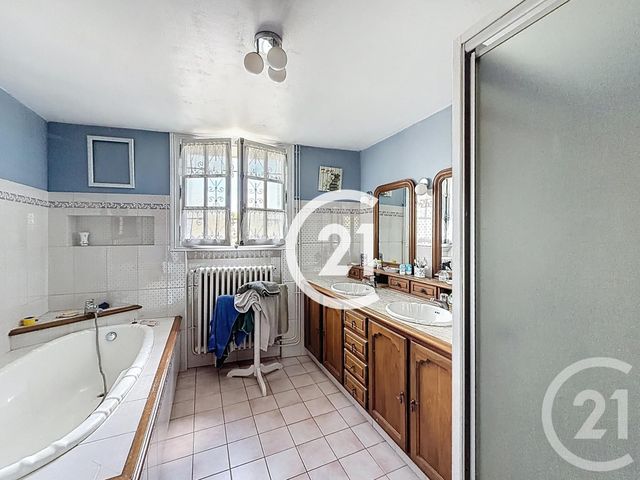 Maison &agrave; vendre - 5 pi&egrave;ces - 184 m2 - St Sulpice De Cognac - 16 - POITOU-CHARENTES