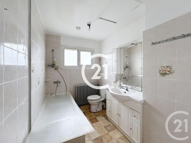 Maison à vendre - 7 pièces - 159 m2 - Cognac - 16 - POITOU-CHARENTES