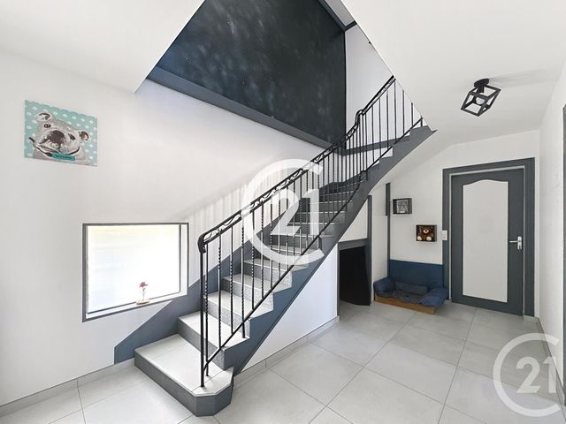 Maison à vendre - 7 pièces - 216,50 m2 - Boutiers St Trojan - 16 - POITOU-CHARENTES