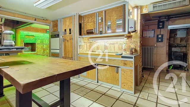 Maison à vendre - 4 pièces - 119 m2 - Chateaubernard - 16 - POITOU-CHARENTES