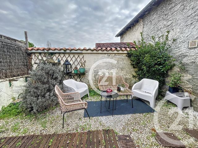 Maison &agrave; vendre - 4 pi&egrave;ces - 108 m2 - Javrezac - 16 - POITOU-CHARENTES