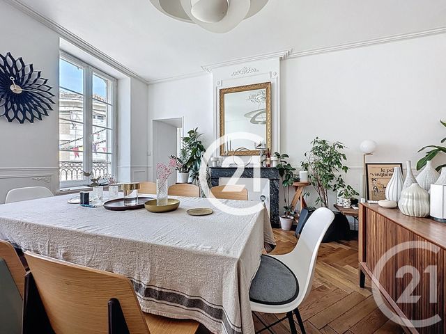 Appartement T2 à vendre - 2 pièces - 83 m2 - Cognac - 16 - POITOU-CHARENTES