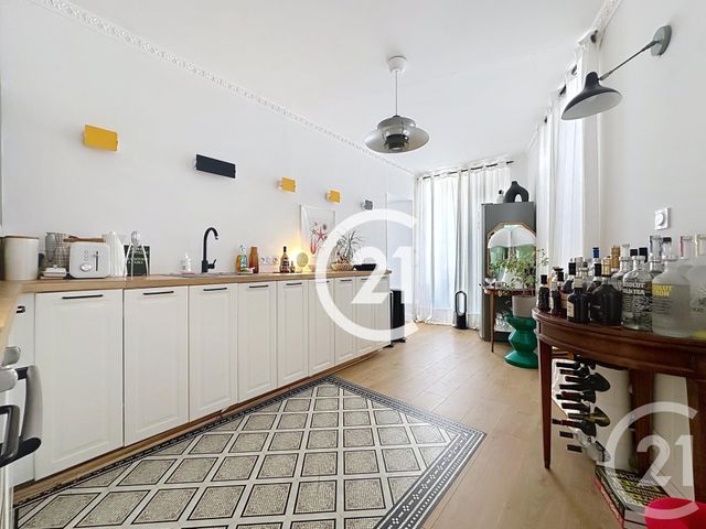 Appartement T2 à vendre - 2 pièces - 83 m2 - Cognac - 16 - POITOU-CHARENTES