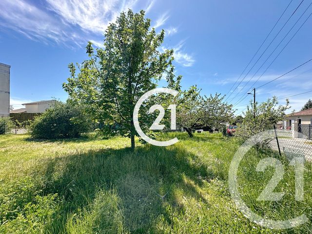 Terrain &agrave; vendre - 650 m2 - Cognac - 16 - POITOU-CHARENTES