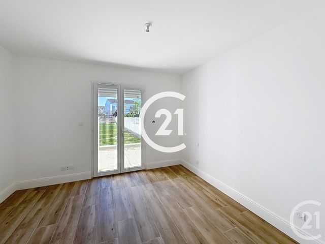 Maison à vendre - 4 pièces - 120,50 m2 - Chateaubernard - 16 - POITOU-CHARENTES