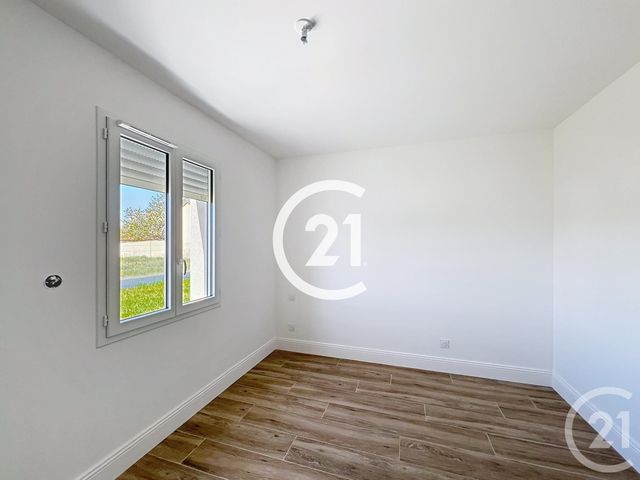 Maison à vendre - 4 pièces - 120,50 m2 - Chateaubernard - 16 - POITOU-CHARENTES