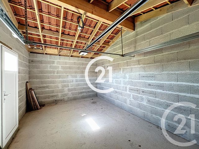 Maison à vendre - 4 pièces - 120,50 m2 - Chateaubernard - 16 - POITOU-CHARENTES