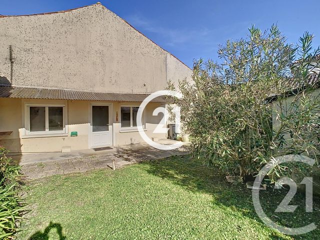 Maison à vendre - 5 pièces - 110 m2 - Chateaubernard - 16 - POITOU-CHARENTES