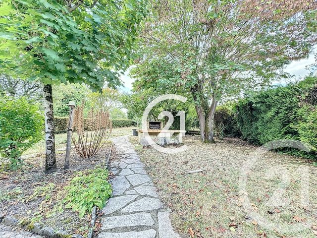 Maison à vendre - 4 pièces - 109 m2 - Chateaubernard - 16 - POITOU-CHARENTES