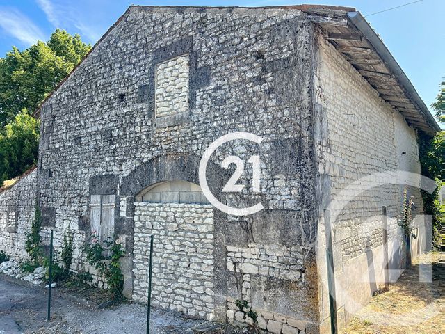Maison à vendre - 1 pièce - 260 m2 - Gimeux - 16 - POITOU-CHARENTES