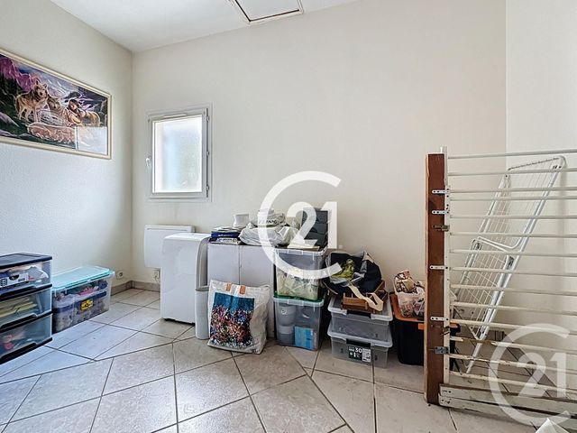 Maison à vendre - 2 pièces - 42 m2 - Chateaubernard - 16 - POITOU-CHARENTES